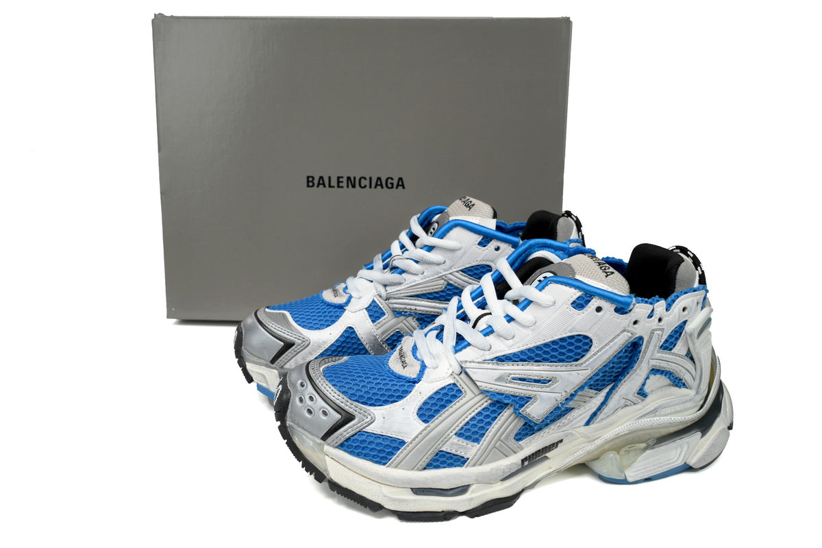 BLNG Runner Blue and White