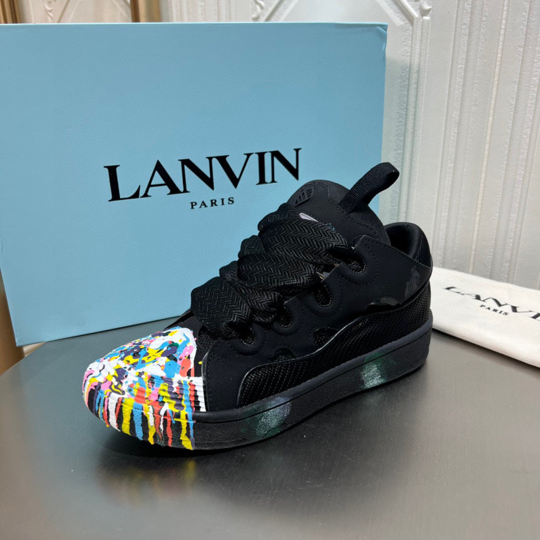 LVN Black and Multicolor