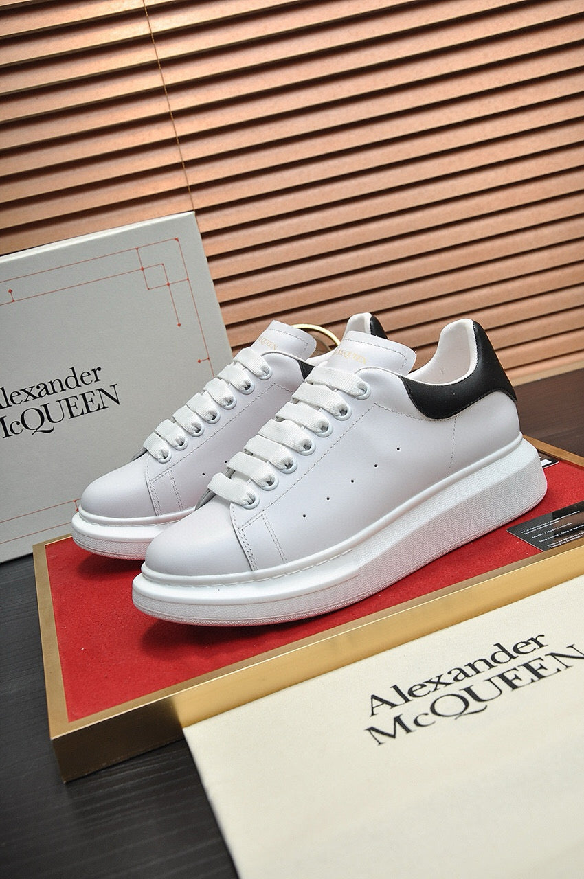 Alexander Mq White and Black
