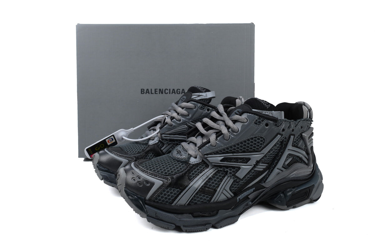 BLNG Runner Grey and Black