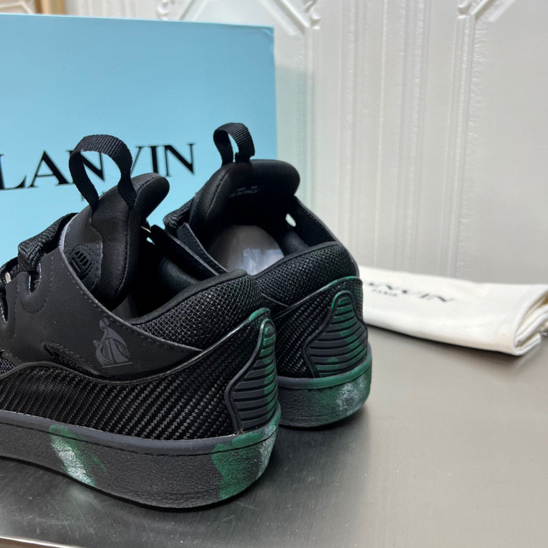 LVN Black and Multicolor