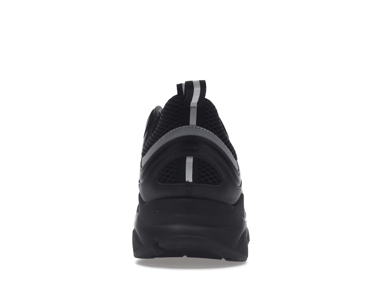 B22 Black
