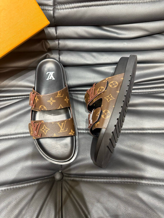 Sandali Brown and Black