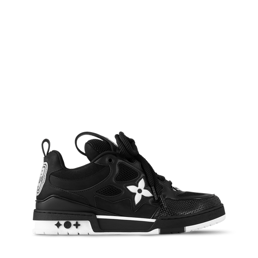 Skate Black and White