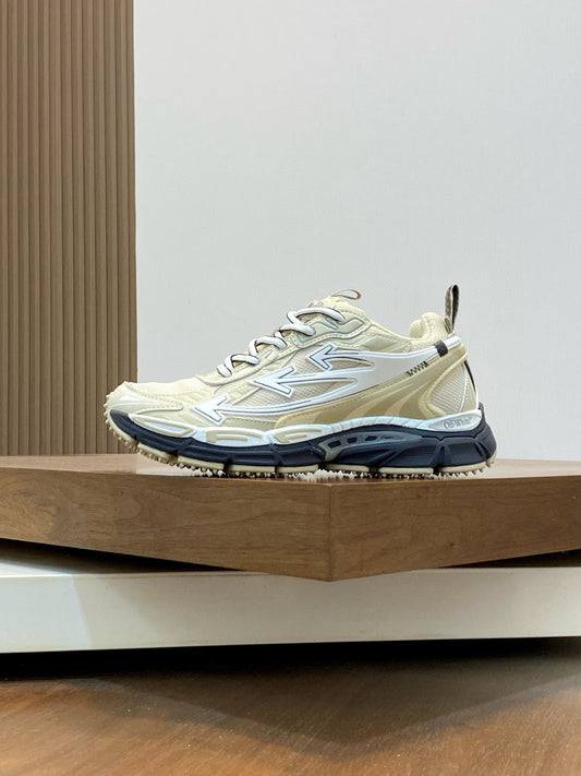 Scarpe Off Beige e Bianche