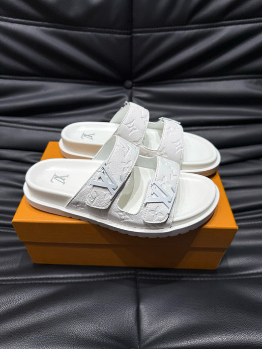 Sandali White
