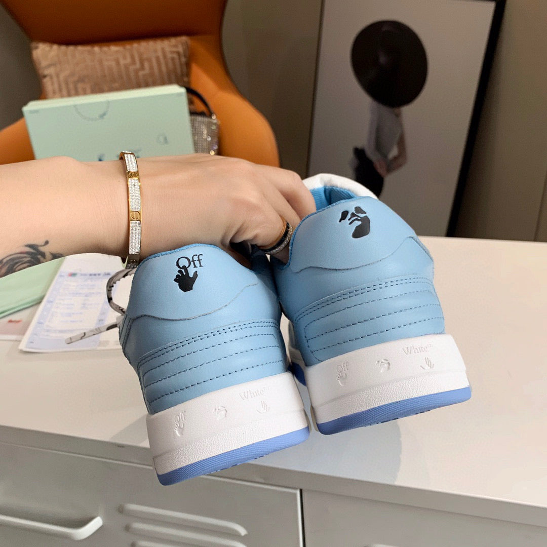 Scarpe Off Celesti e Bianche