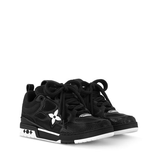 Skate Black and White
