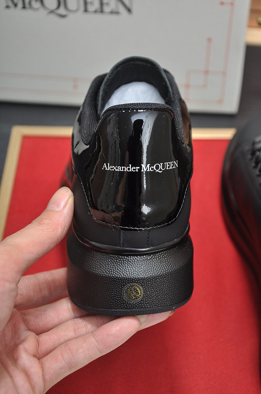 Alexander Mq Nero Lucido